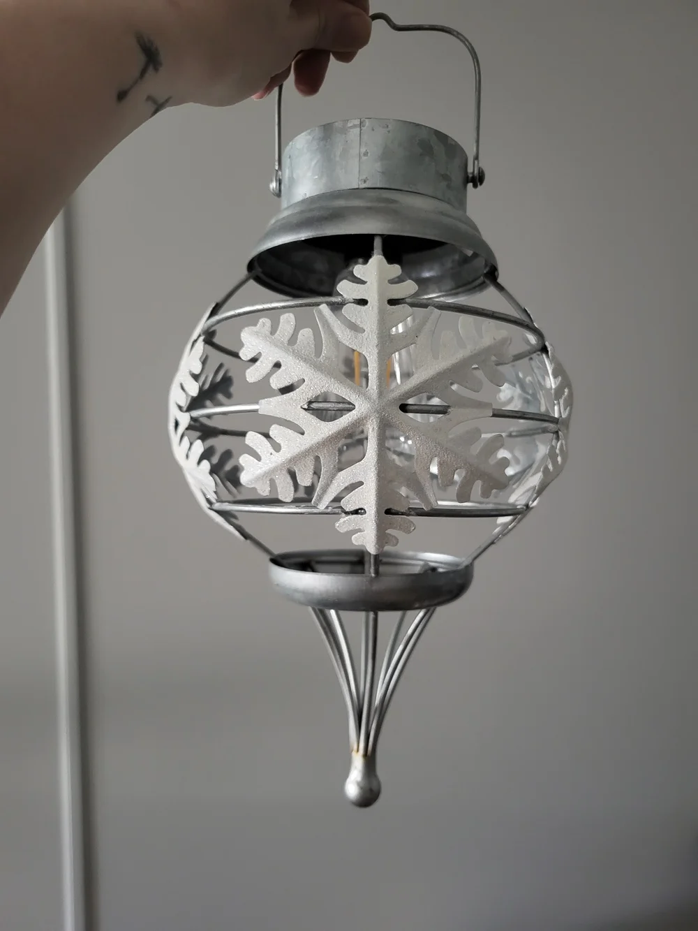 Decorative Silver Snowflake Lantern Pendant